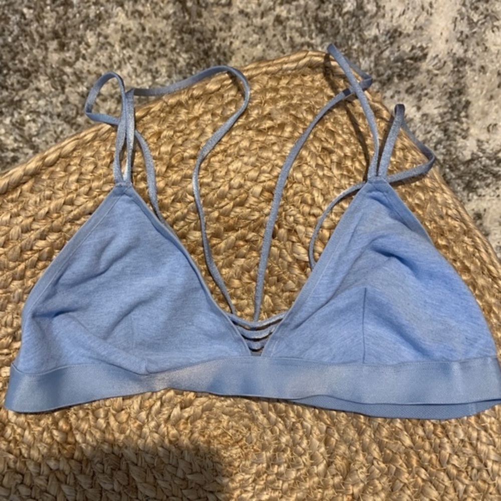 VS Wireless Comfy Bra Medium